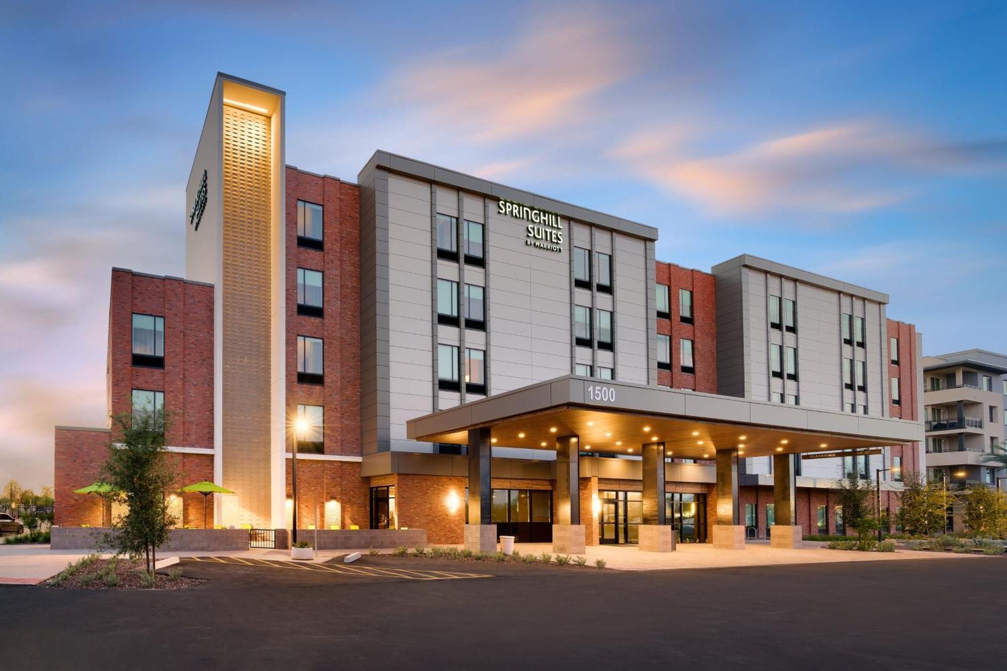 Springhill Suites By Marriott Phoenix Scottsdale Exterior foto